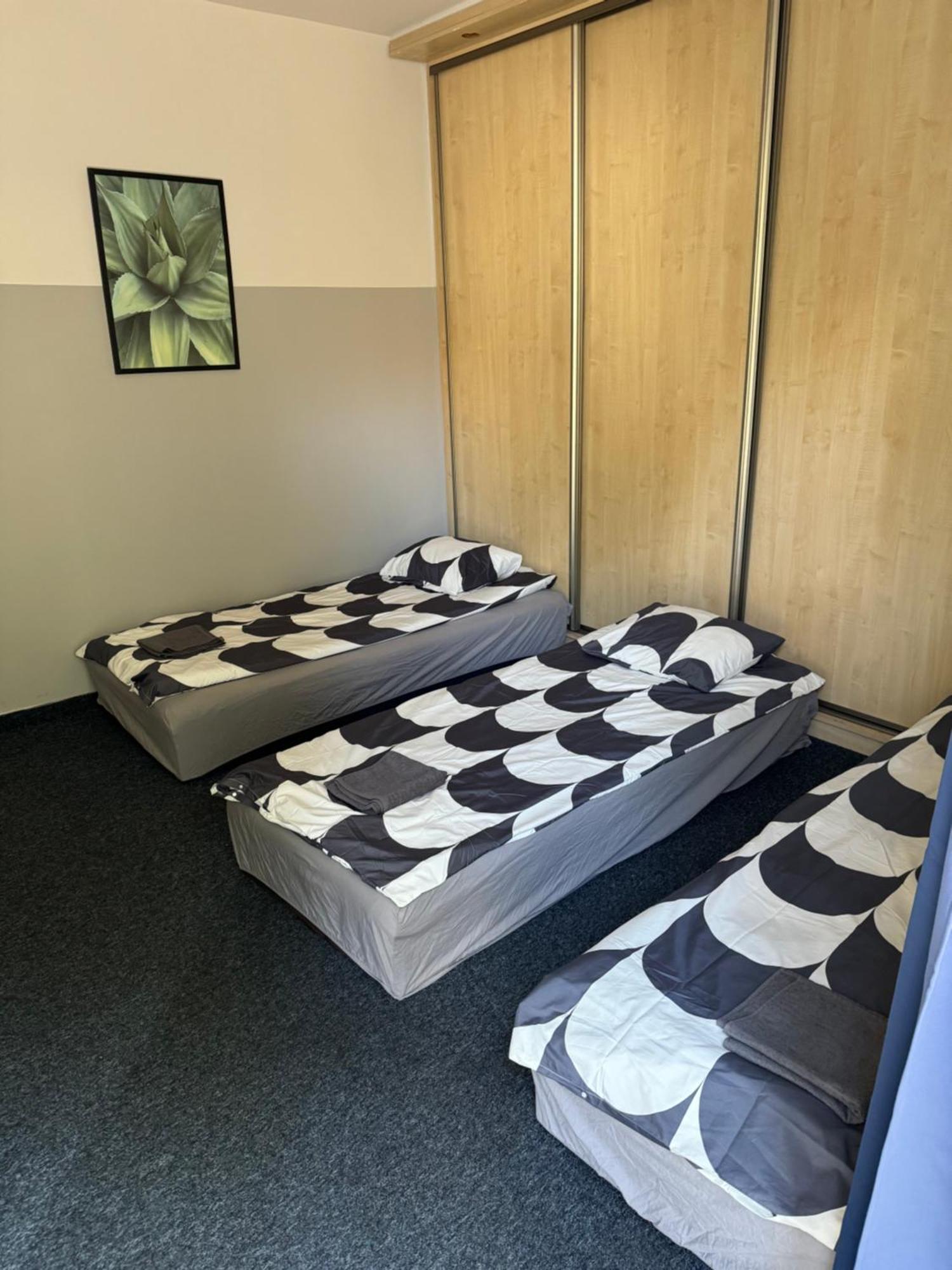 Wilanowska Hostel Warsawa Bagian luar foto