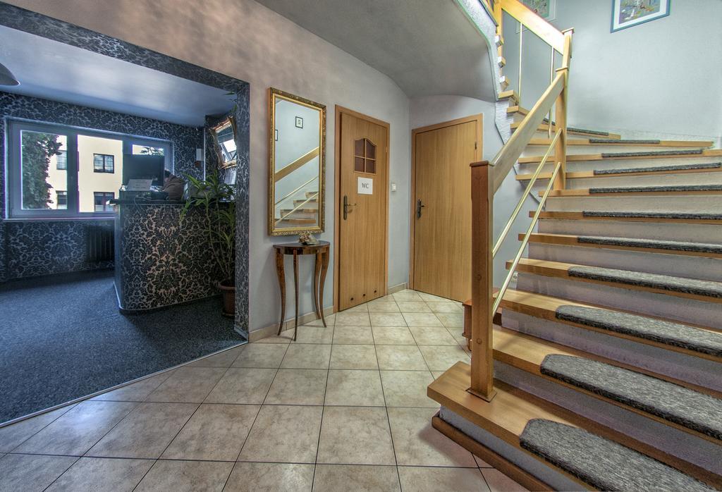 Wilanowska Hostel Warsawa Bagian luar foto