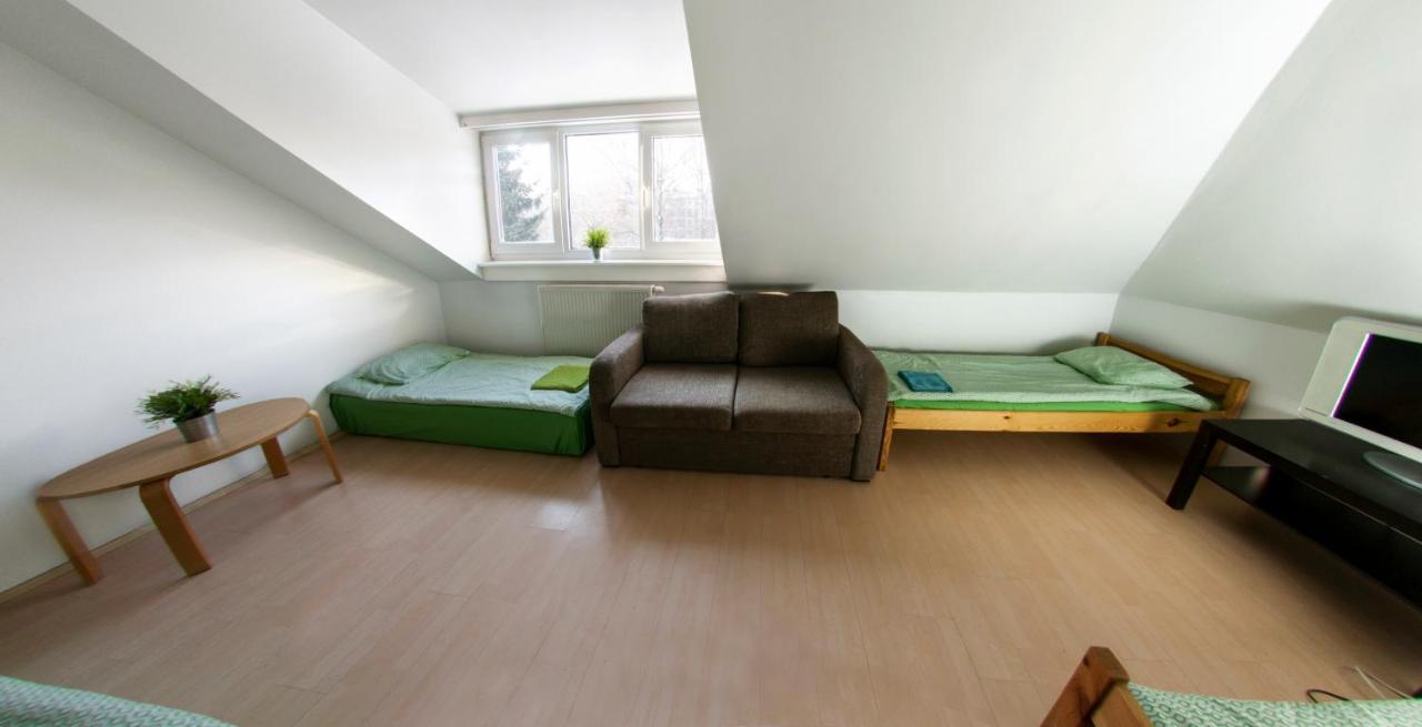 Wilanowska Hostel Warsawa Bagian luar foto